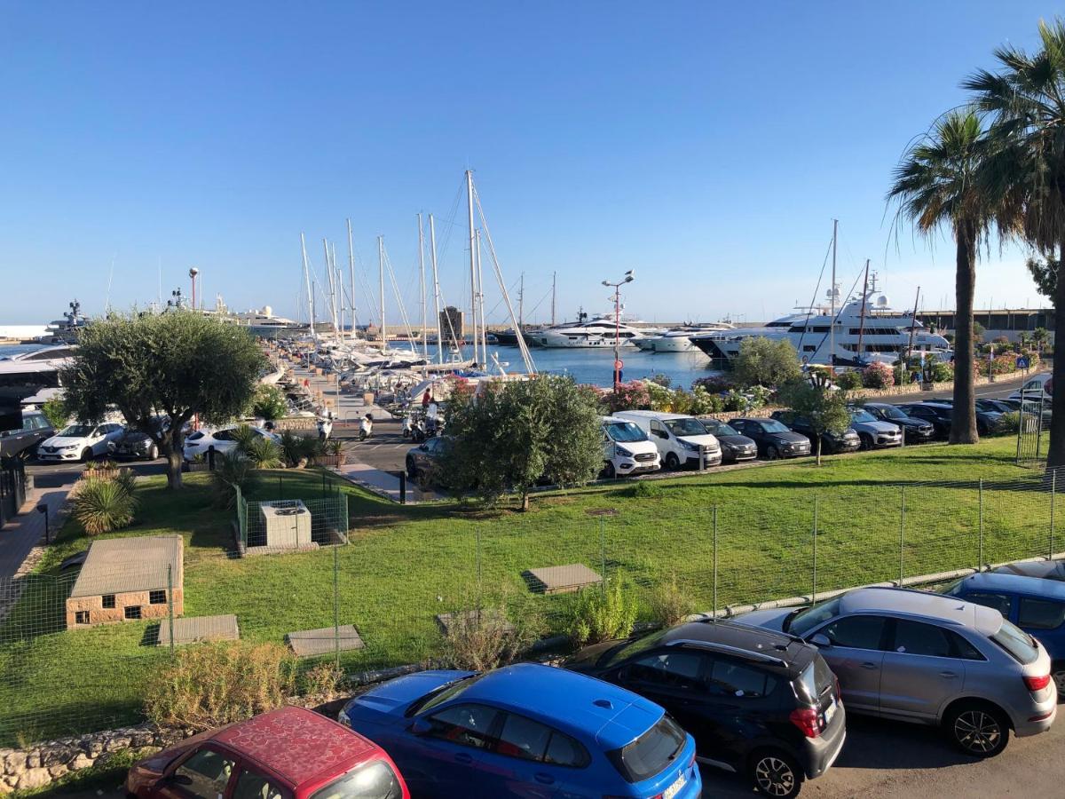 Centrally Located Apt By Harbour With Elevator Sanremo Exterior foto